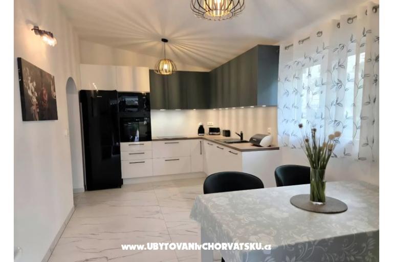 Apartment Robert – photo 13