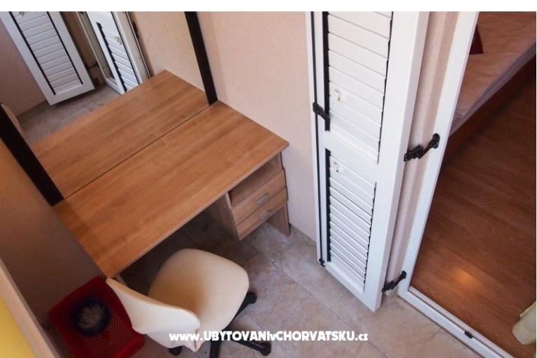 Apartment Viki – photo 10