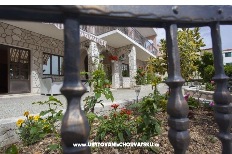 Apartments Ivan – photo 8