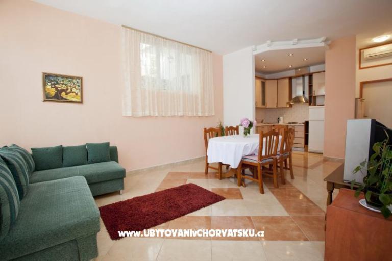 Apartments Daniela – photo 6