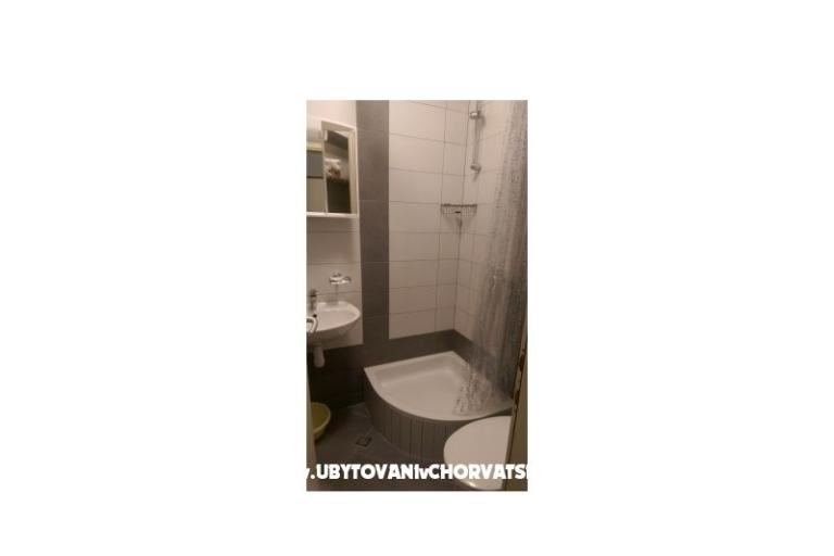 Apartments Dina – photo 3