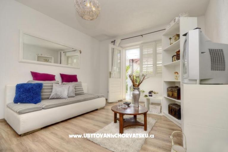 Apartments Garden – photo 2