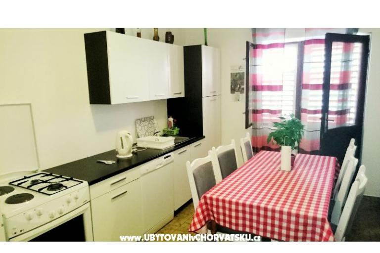 Apartments Gojak Makarska – photo 4
