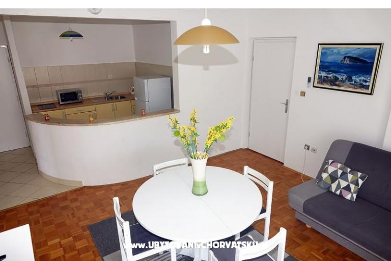 Apartments Lenka – photo 4