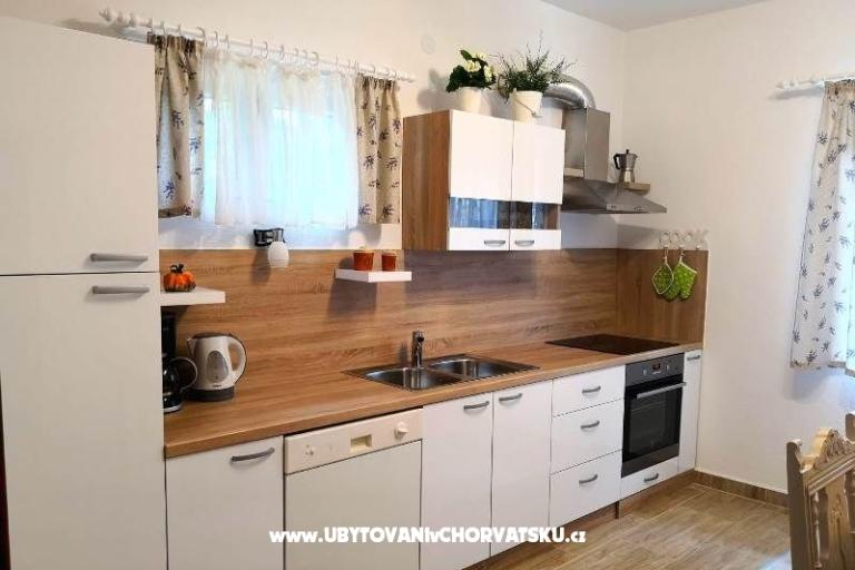 Apartments Rubinić – photo 2