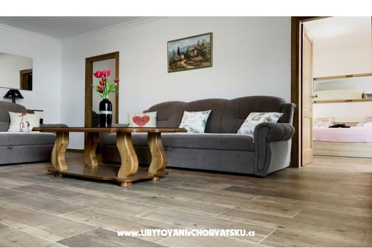 Apartment A4+2 near sea – photo 11