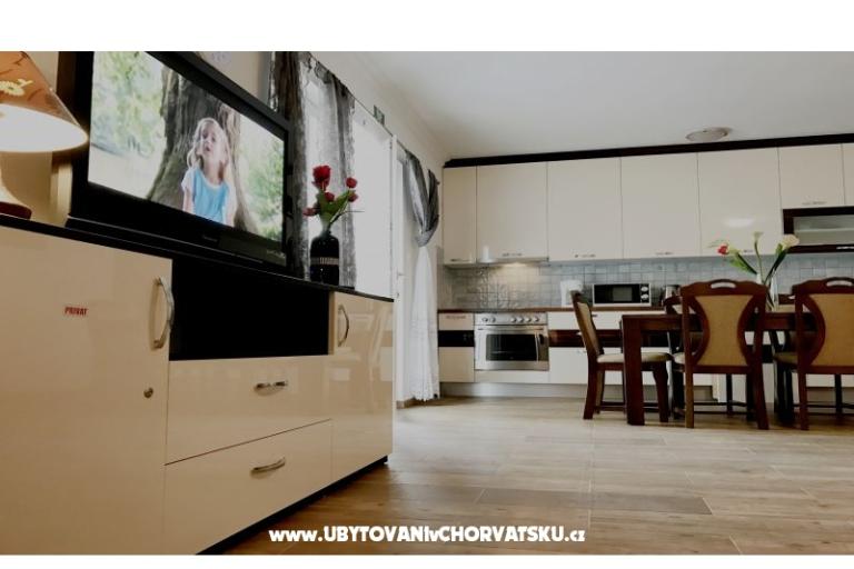 Apartment A4+2 near sea – photo 8