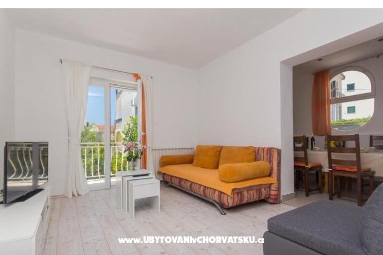 Apartments A&amp;B – photo 8