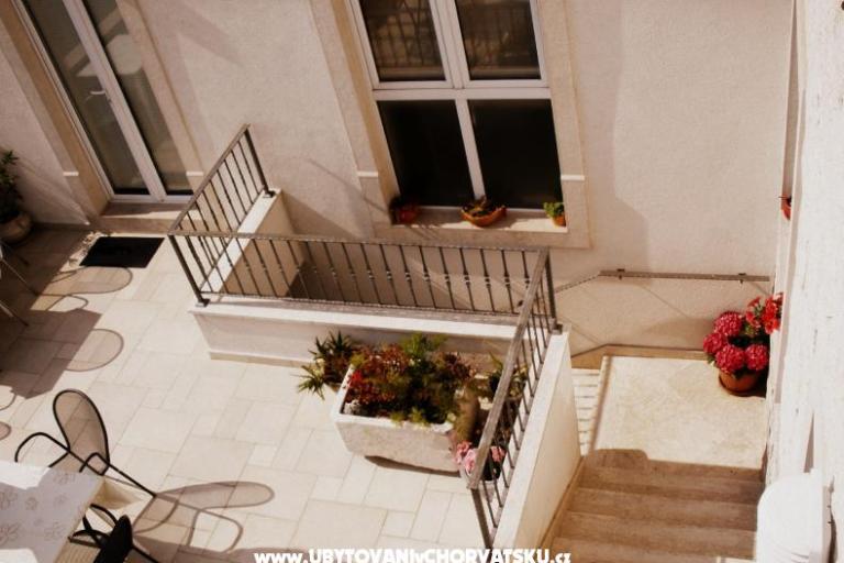 Apartments Centar – photo 5