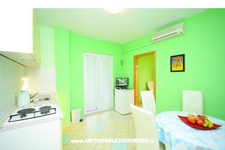 Apartments Makarska – photo 11