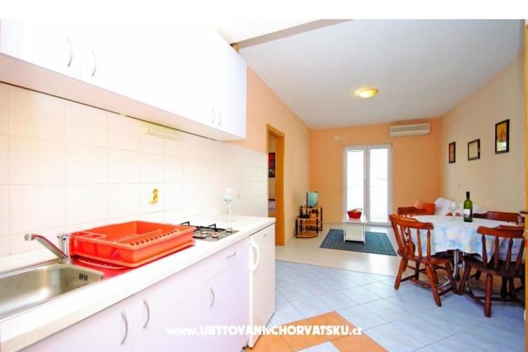 Apartments Makarska – photo 7