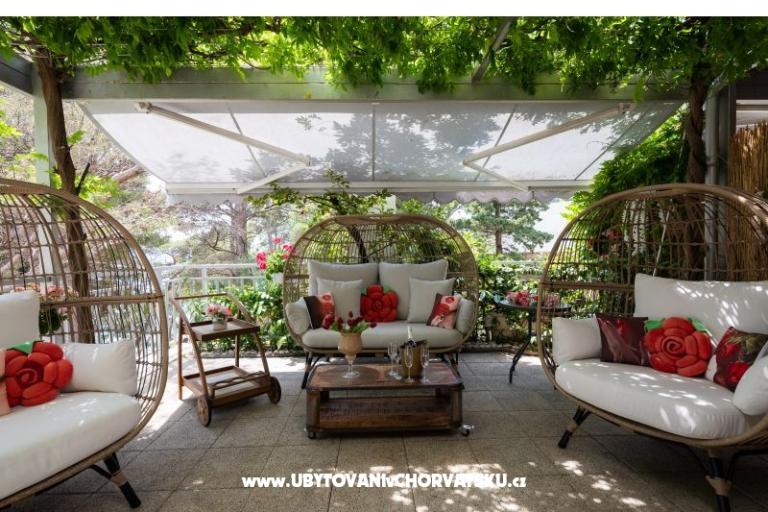 Apartments Romilda, by the beach – photo 13