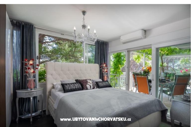 Apartments Romilda, by the beach – photo 37