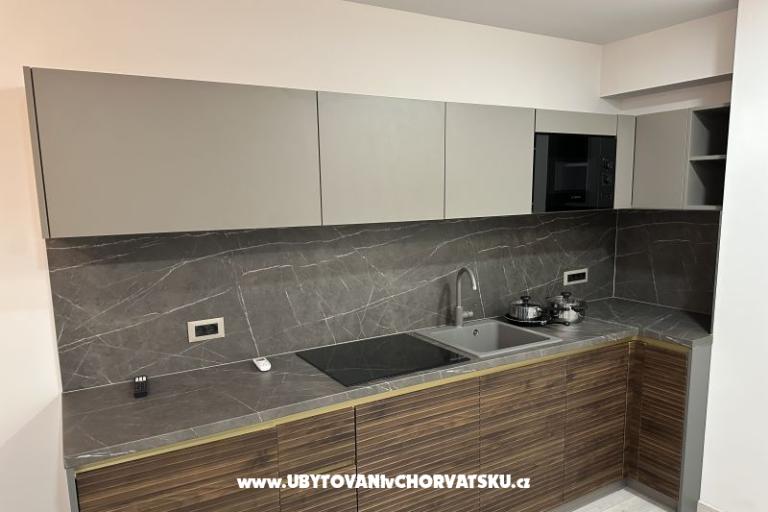Apartments Tina – photo 2