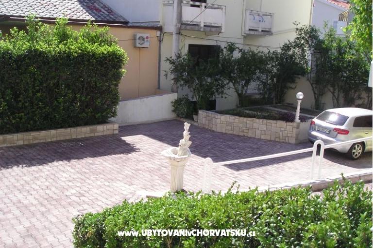 Apartments VUKOVIĆ Makarska *** – photo 13