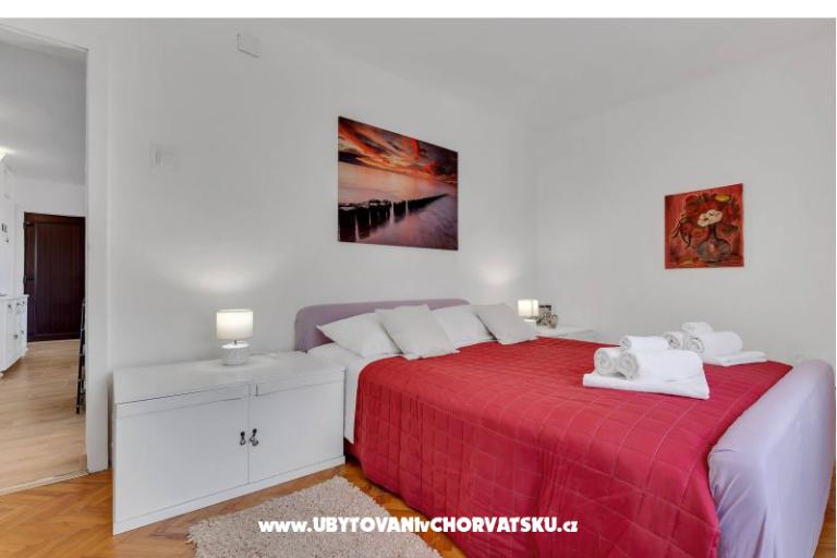 City View Apartment – photo 14