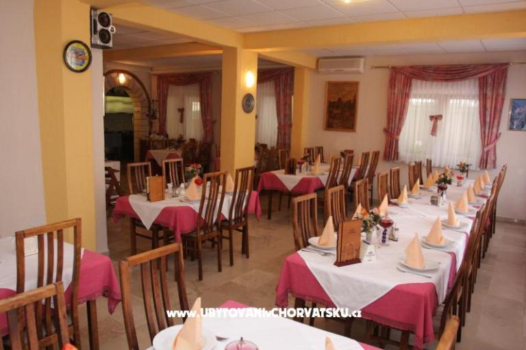 Hotel Makarska – photo 7