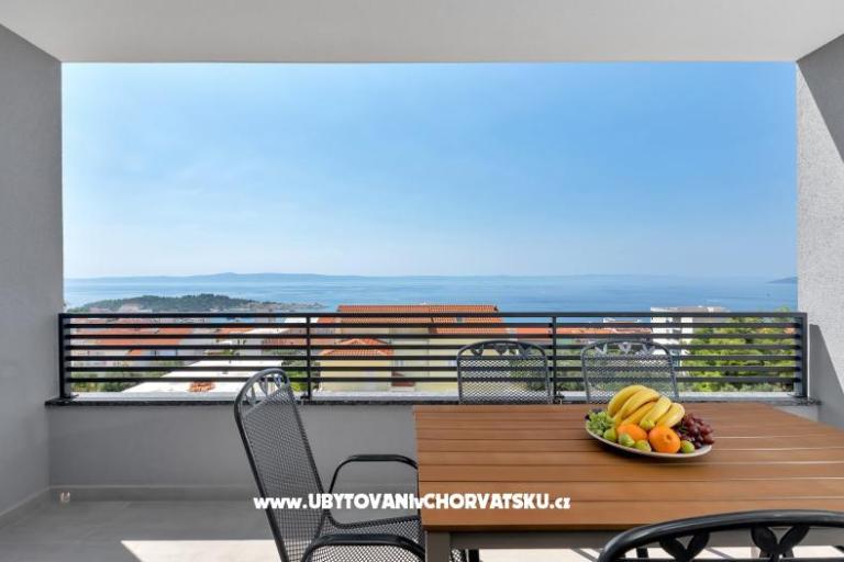 Luxury Apartments + beach parking – photo 2
