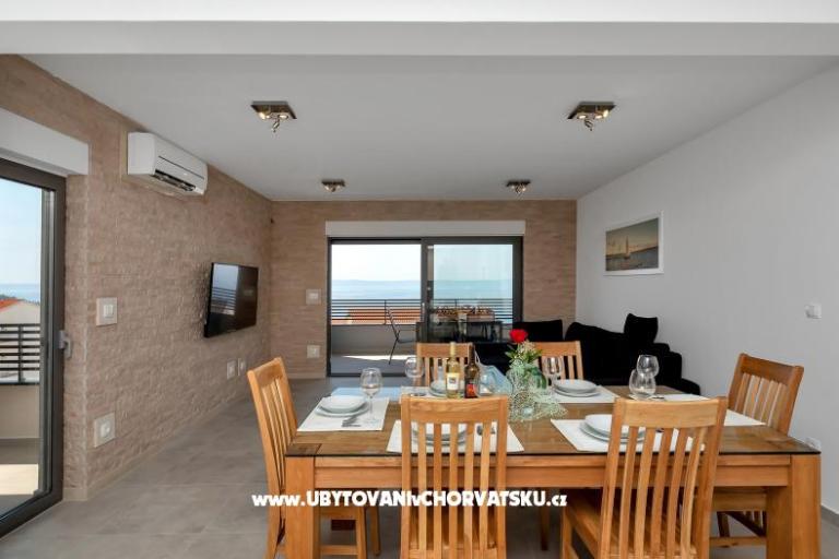 Luxury Apartments + beach parking – photo 4