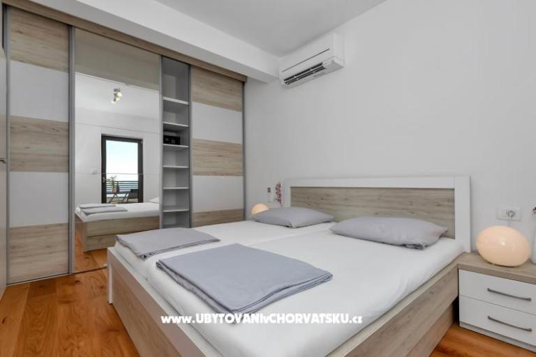 Luxury Apartments + beach parking – photo 6