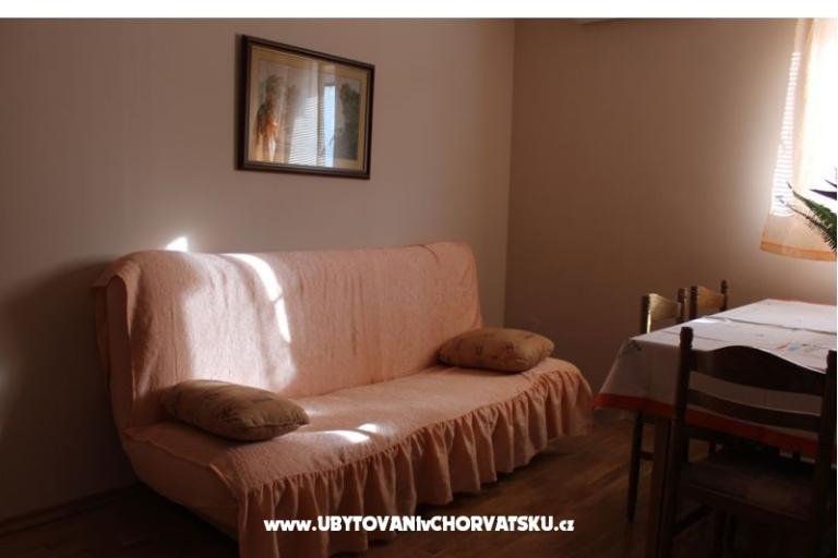 Apartments Kuzmanić – photo 2