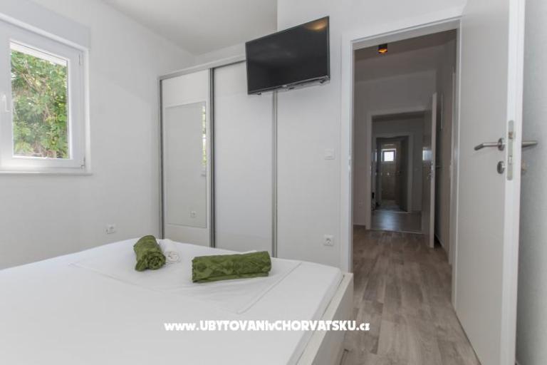 Seaview Apartments in quiet area – photo 6