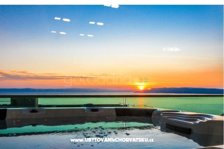 Seaview apartments Makarska – photo 2