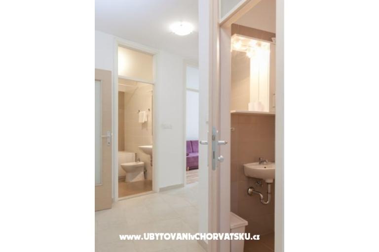 Sunshine Apartment Makarska – photo 12