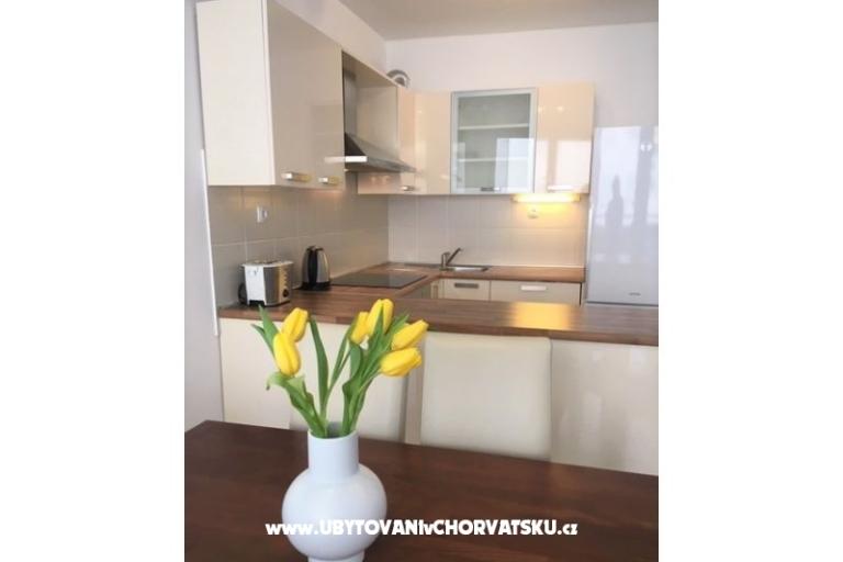 Sunshine Apartment Makarska – photo 7