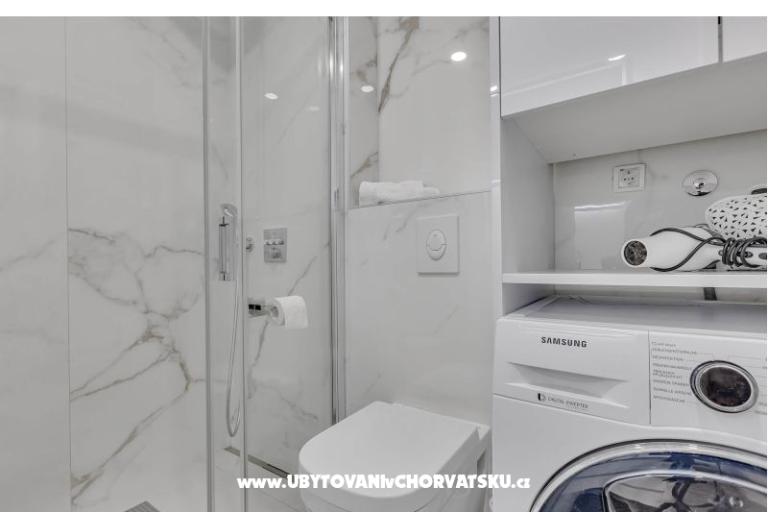 toDalmatia Seafront Apartment – photo 16
