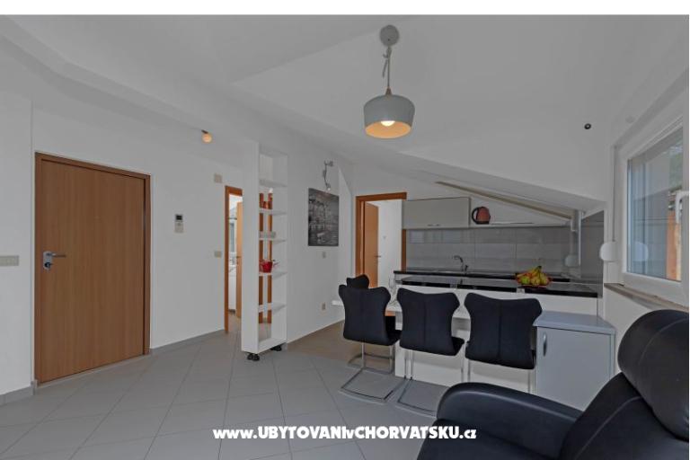Top View Apartment – photo 9