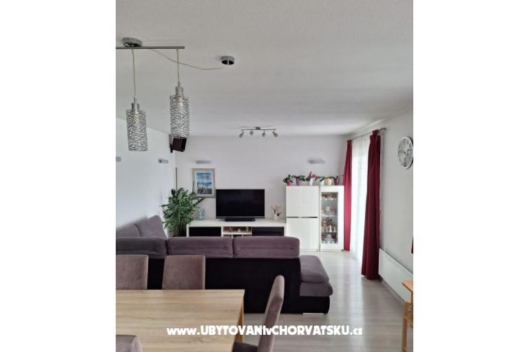 Apartment Čaljkušić – photo 11
