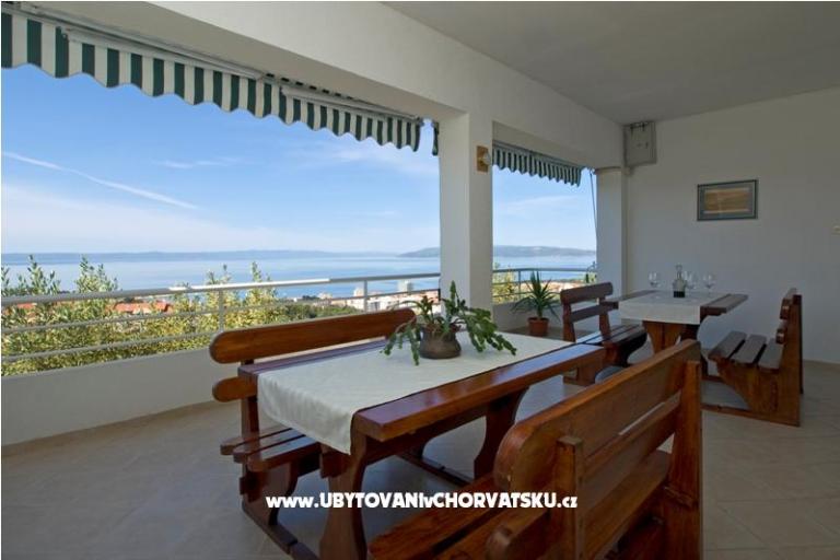 De Lux Apartments-SWIMMING POOL – photo 5