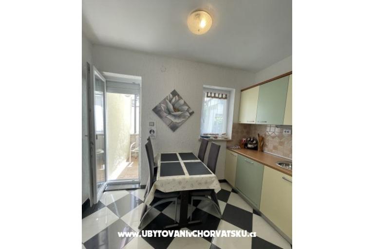 Apartments Avvi – photo 8
