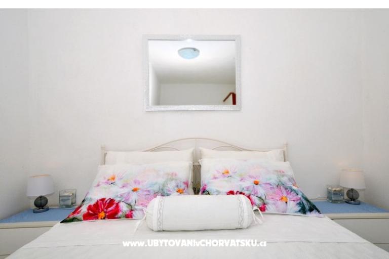 Apartment Lanterna – photo 11