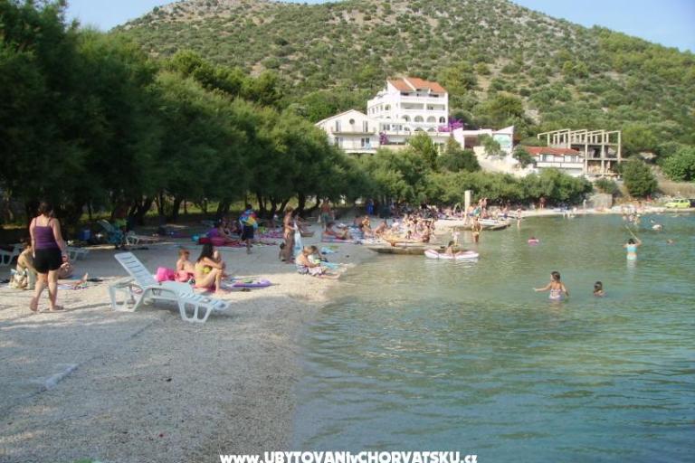 Apartments Jelaska – photo 16