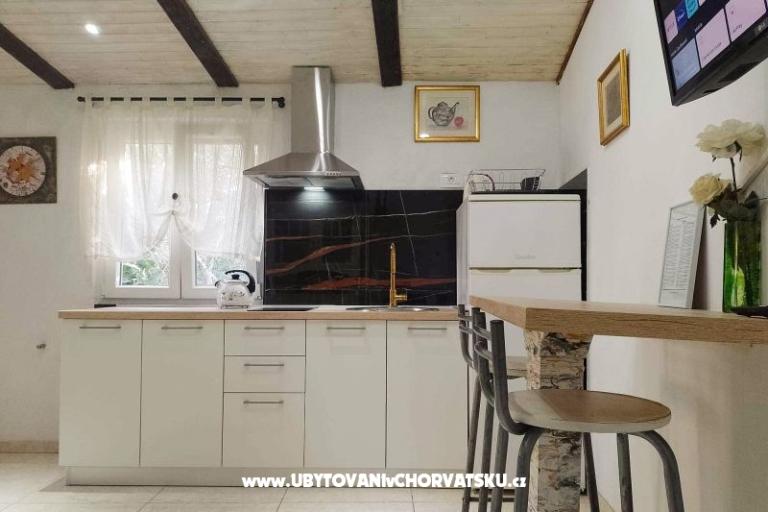 Luxury Villa Marin Apartments – photo 21