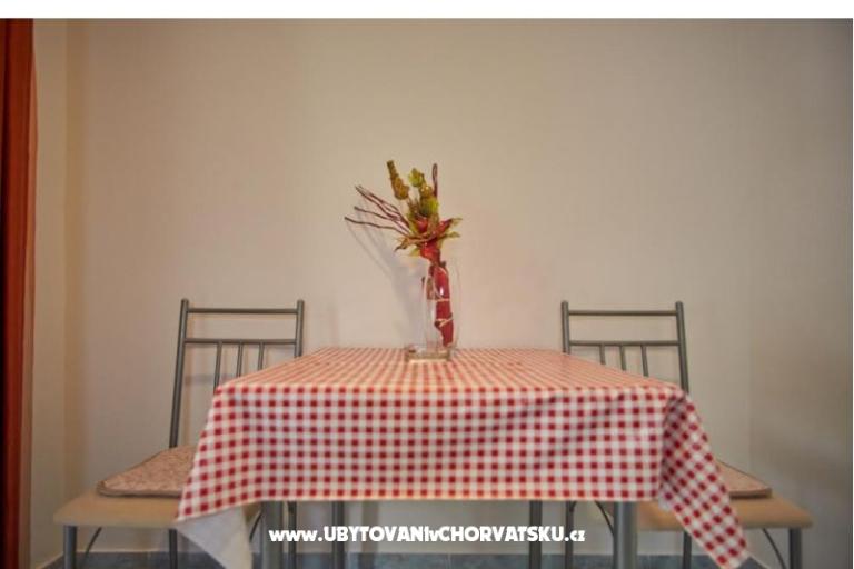 Apartments Boris - Vinisce at Trogi – photo 10