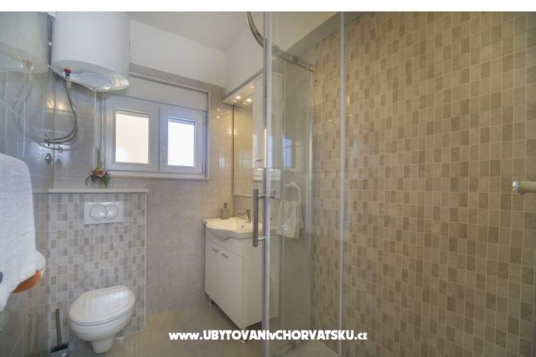 Apartments Kuvek – photo 10