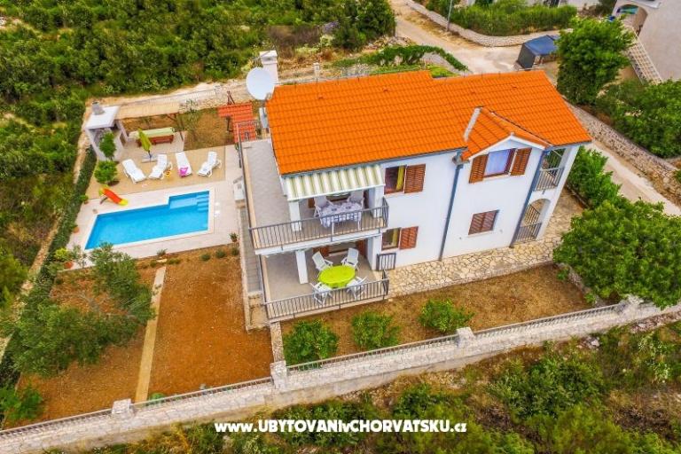 Apartments Vila Nena with pool – photo 2