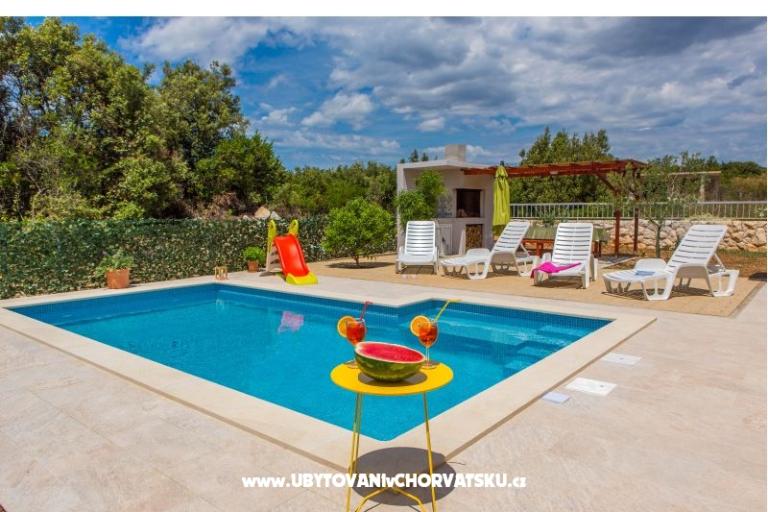 Apartments Vila Nena with pool – photo 7