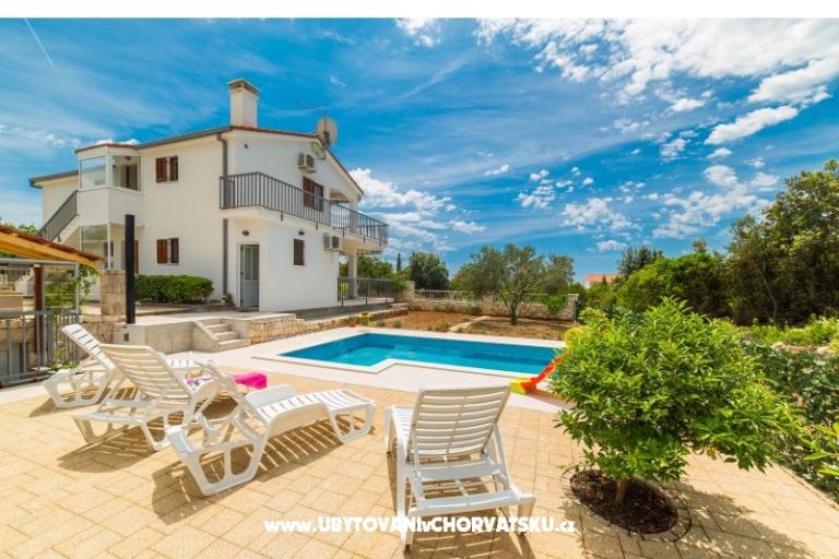 Apartments Vila Nena with pool – photo 8