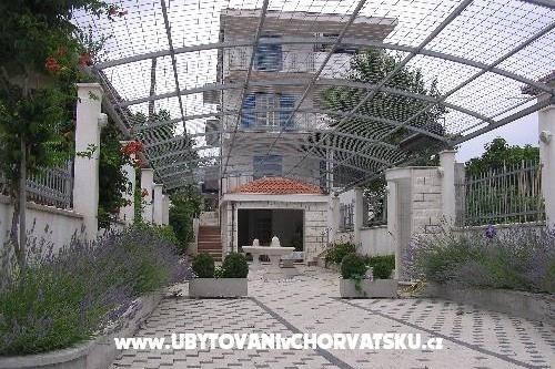 Villa Opatija – photo 2