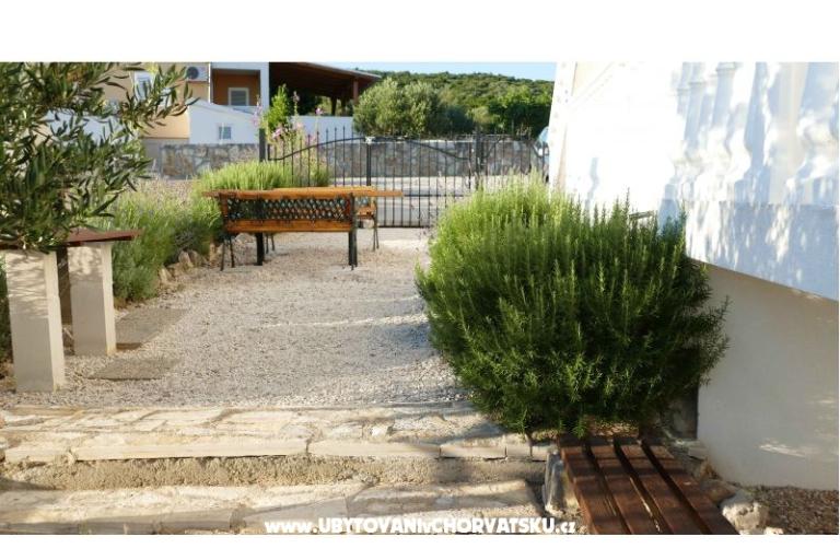 Apartments Maričić Maslenica – photo 7