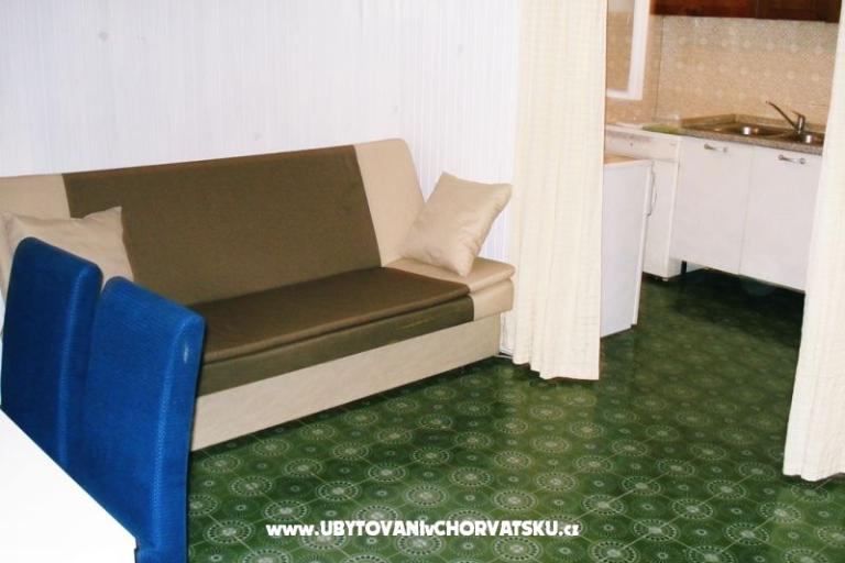 Central Apartment with Balcony – photo 5
