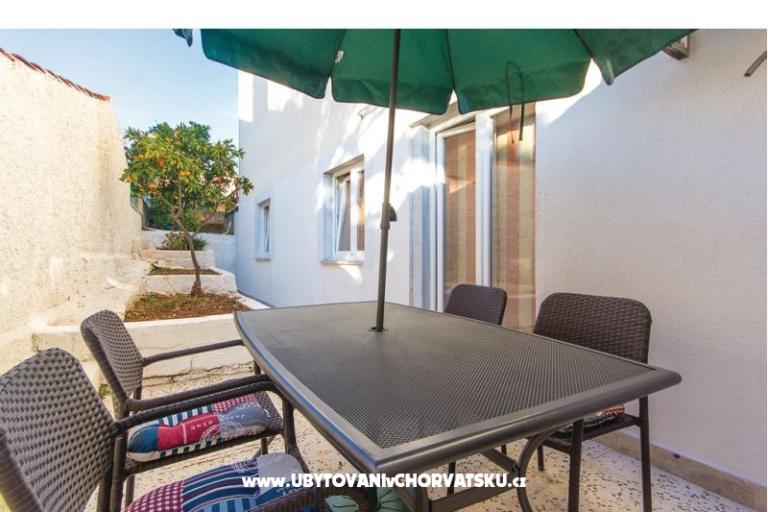 Apartments Mirjana – photo 17