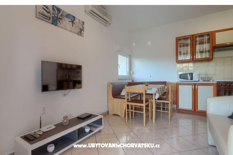 Apartments Roberto – photo 13