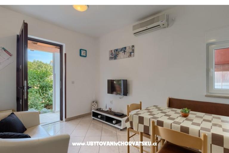 Apartments Roberto – photo 15