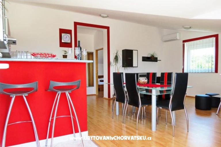 Apartments Tena – photo 13