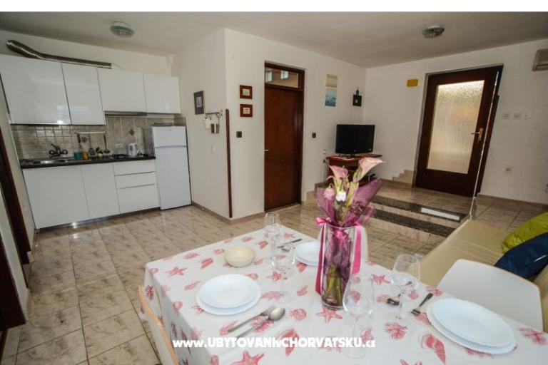 Apartments Katja &amp; Iva – photo 16